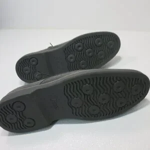 G.H. Bass & Co. | Shoes | Bass Suede Leather Rubber Sole  display picture 2